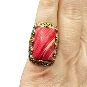 Vintage Two-Tone Statement Ring Marbled Coral Pink Resin Cabochon Size 7